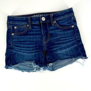 American Eagle Shortie Dark Blue Denim Jean Shorts Raw Hem Women's 0